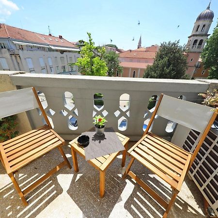 Rooms Tisa Old Town ซาดาร์ ภายนอก รูปภาพ
