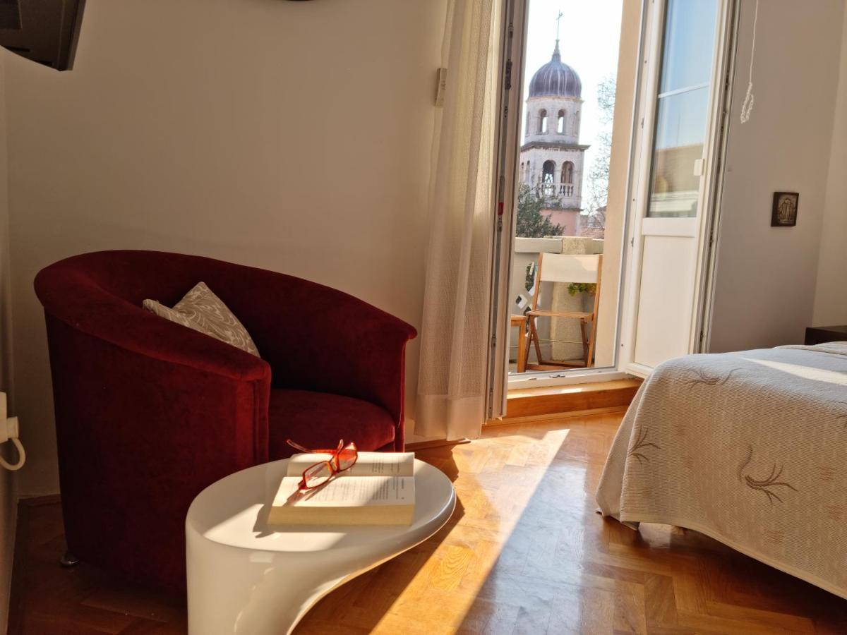 Rooms Tisa Old Town ซาดาร์ ภายนอก รูปภาพ