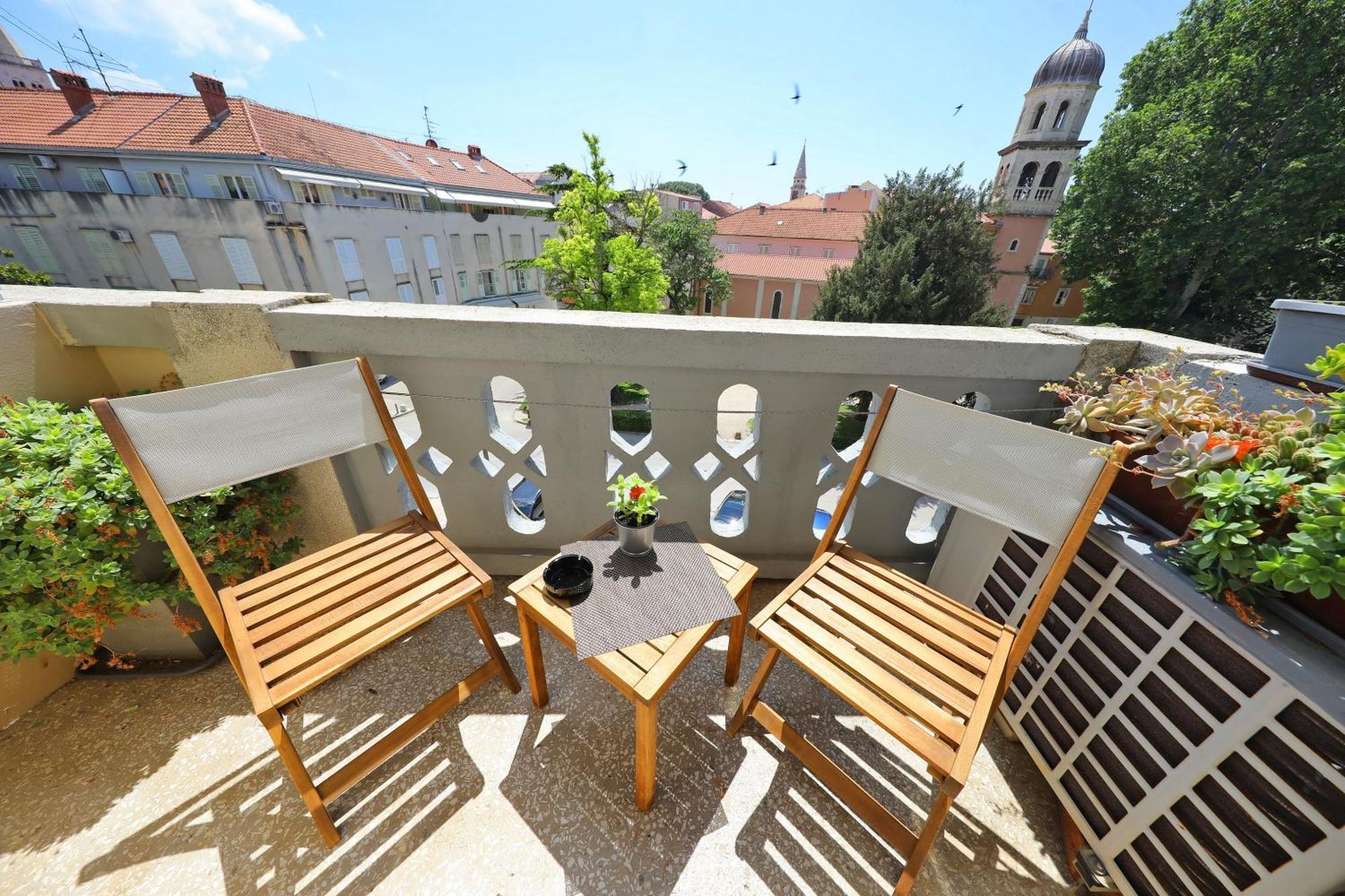 Rooms Tisa Old Town ซาดาร์ ภายนอก รูปภาพ