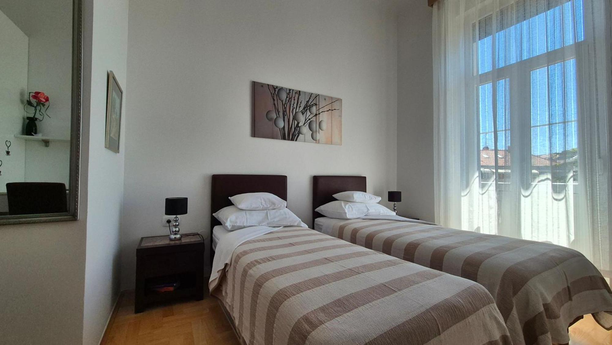 Rooms Tisa Old Town ซาดาร์ ภายนอก รูปภาพ