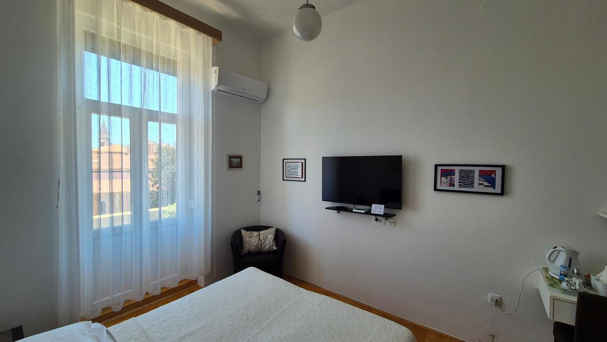 Rooms Tisa Old Town ซาดาร์ ภายนอก รูปภาพ