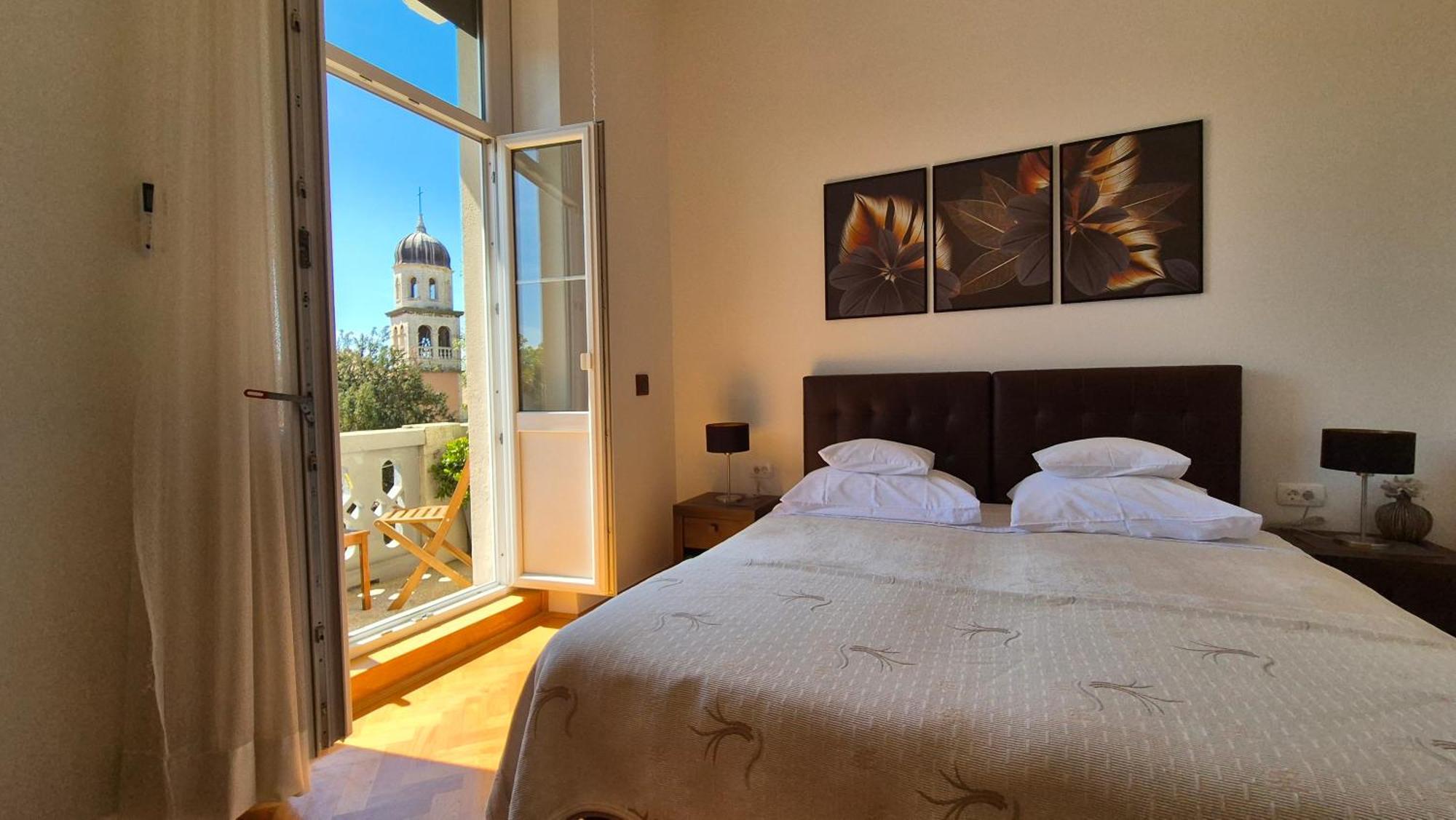 Rooms Tisa Old Town ซาดาร์ ภายนอก รูปภาพ